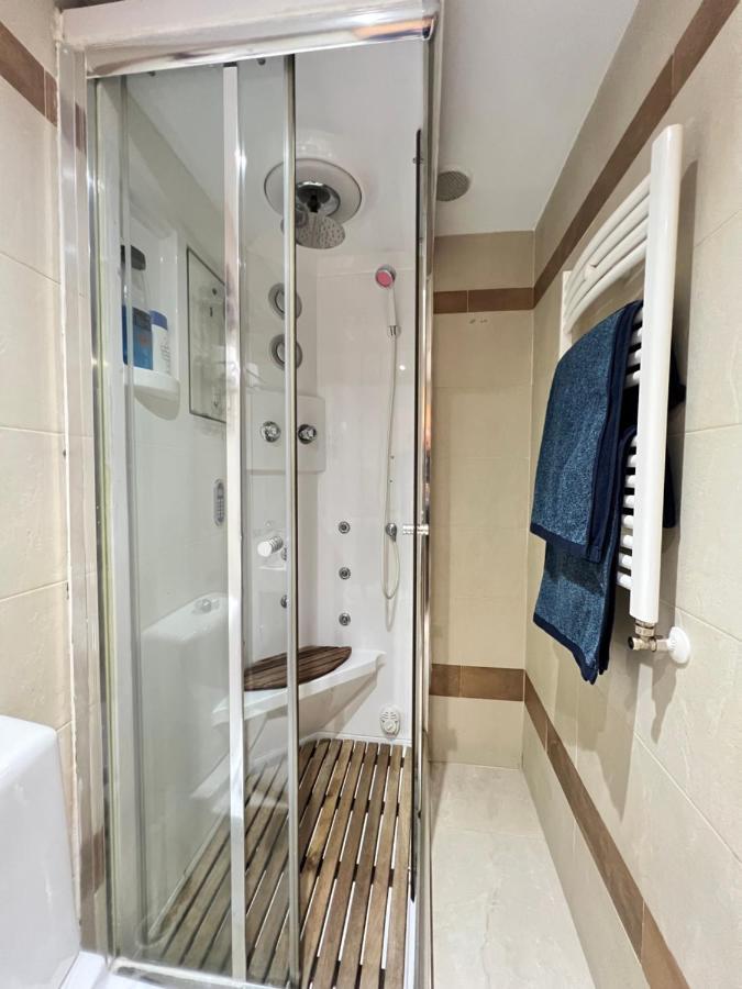 Fabuloso Apartamento Completo Centro Ciudad มอสโตเลส ภายนอก รูปภาพ