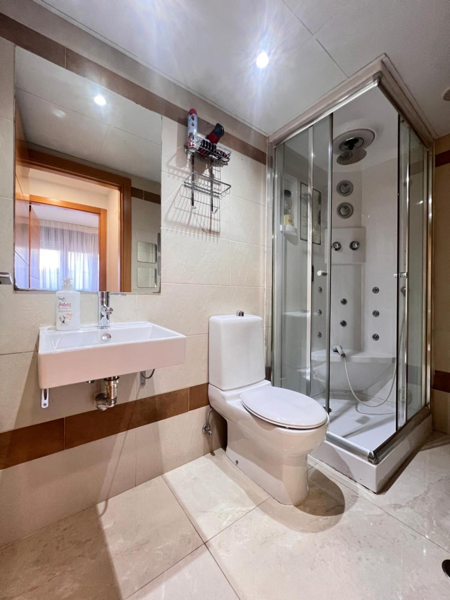 Fabuloso Apartamento Completo Centro Ciudad มอสโตเลส ภายนอก รูปภาพ
